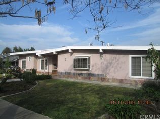 22355 Burbank Blvd, Woodland Hills, CA 91367