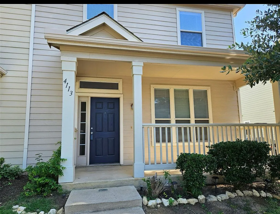 3 bed, 2.5 bath, 1492 sqft, $2,350 — Photo 1