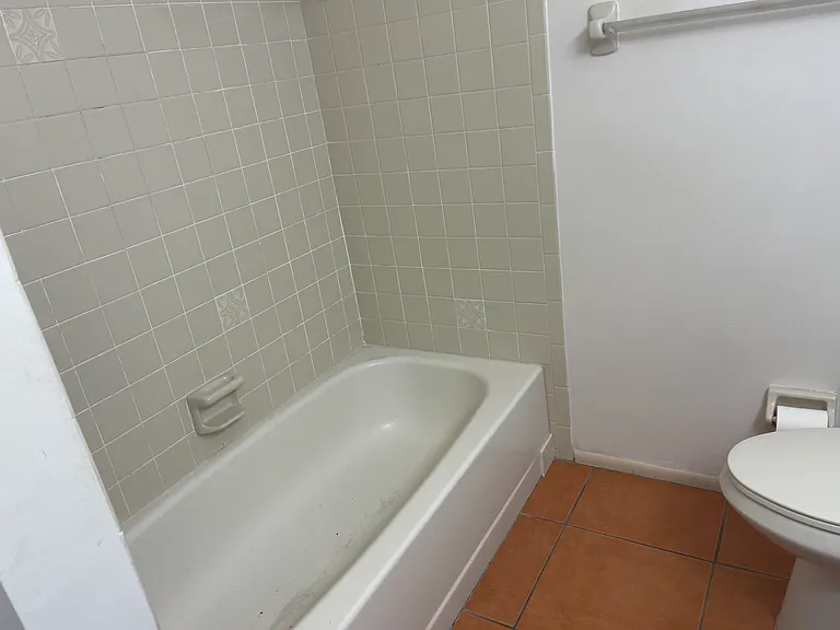 4119 SW Santa Barbara Pl — Photo 10