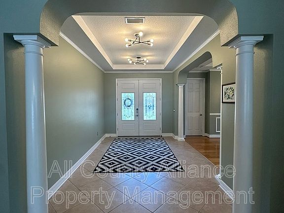 5th image of 2134 Gwynhurst Blvd