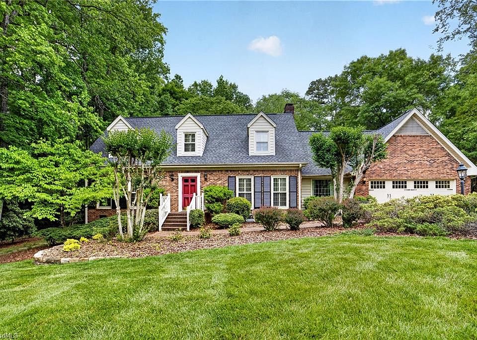 1st image of 1319 Heathcliff Ct