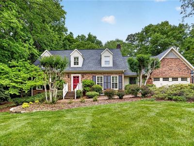 1319 Heathcliff Ct, High Point, NC, 27262