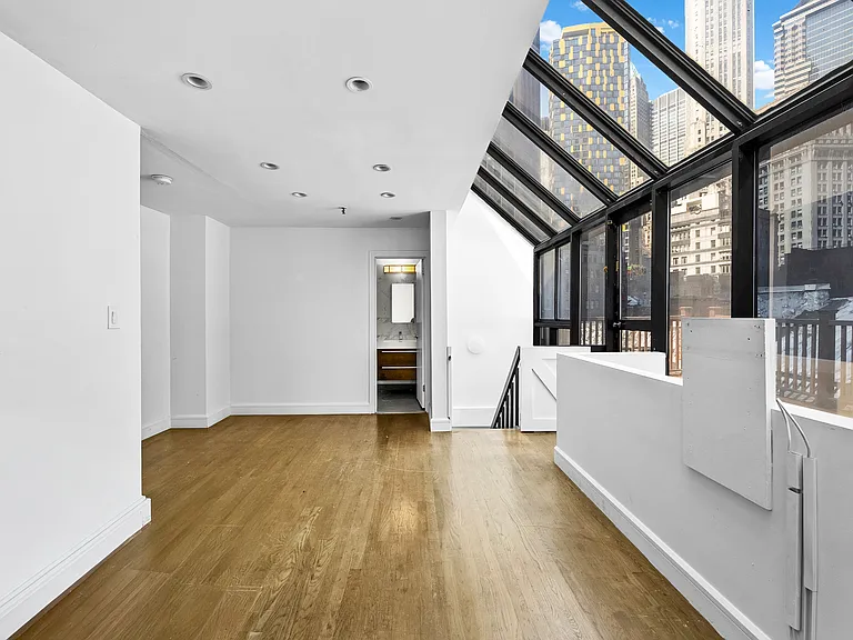 66 Pearl St #501 — Photo 9