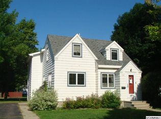 210 S 3rd St, Olivia, MN 56277