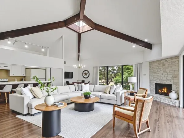 1406 Broken Hills #3, Horseshoe Bay, TX 78657