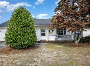 3712 Gilliam St, Hope Mills, NC 28348