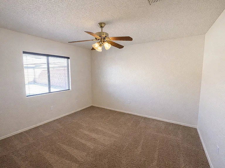 7806 E Topeka Pl — Photo 12