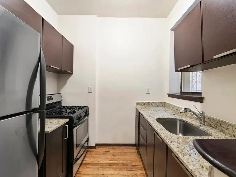 963 Columbus Ave #2A — Photo 6