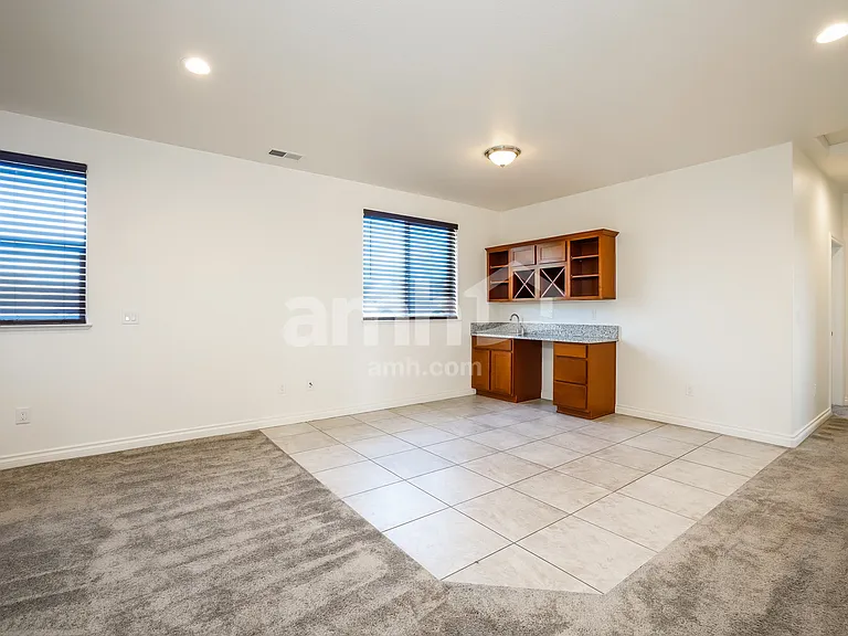 18667 Granite Peak Ct — Photo 8