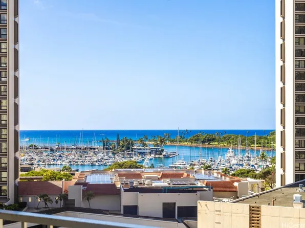 419 Atkinson Dr APT 1007, Honolulu, HI 96814