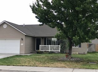 8415 Kingsbury Dr, Pasco, WA