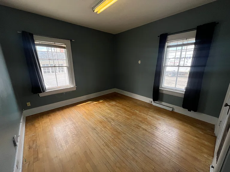116 S 5th St E — Photo 19