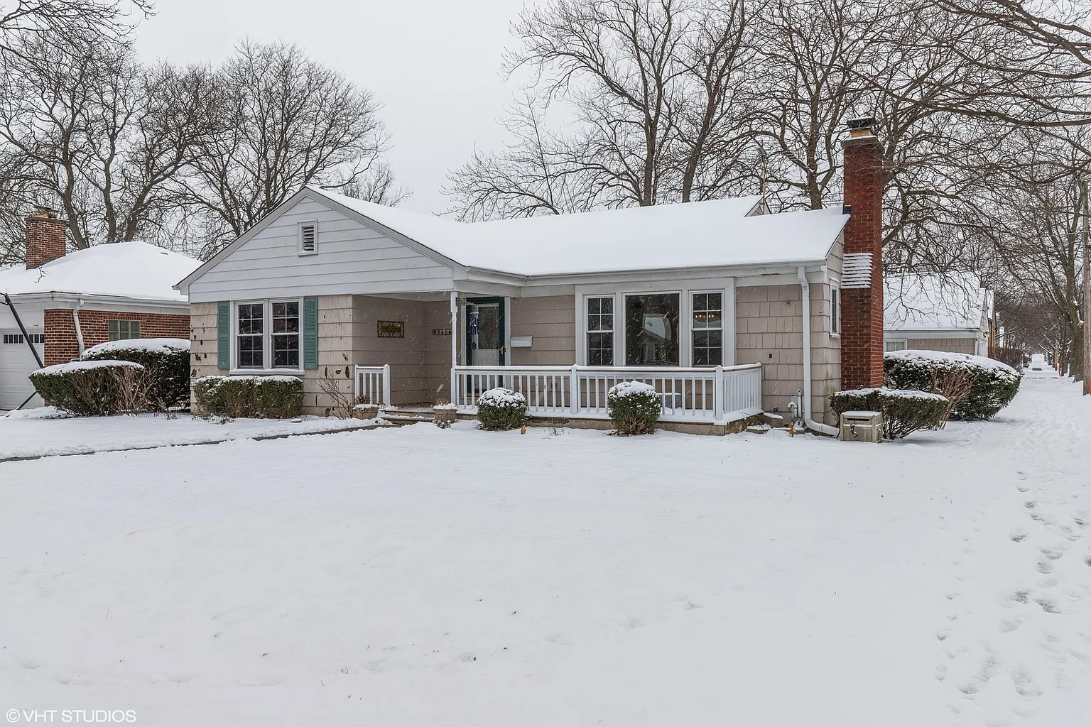 840 Sherwood Rd photo 1