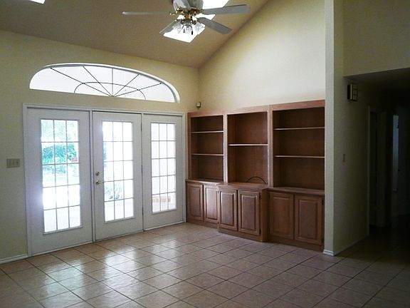 5th image of 1405 Palmer Dr