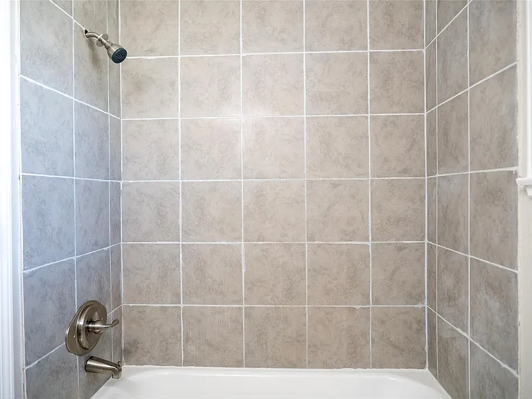 5502 Elm Tree Dr — Photo 13