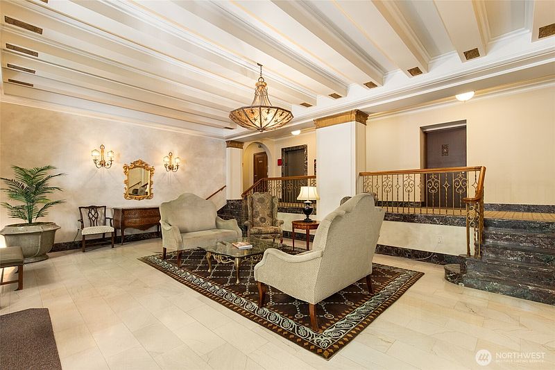 3rd image of 1017 Minor Avenue #205