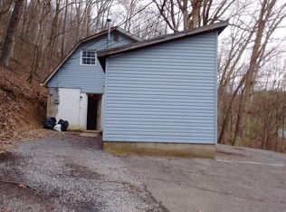 39 Alza Ln, Fairmont, WV 26554