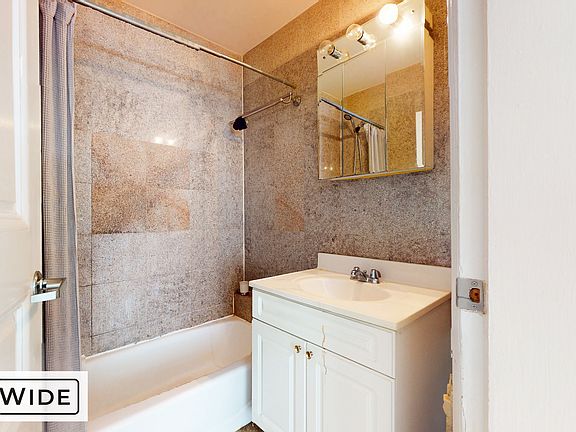 4th image of 284 5th Ave #8E