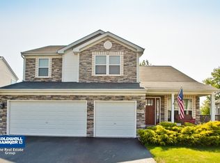 31697 N Jennifer Ln, Lakemoor, IL 60051