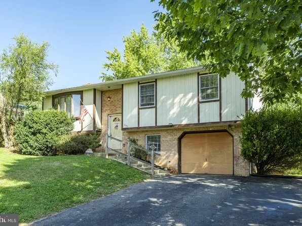 845 Terrace Ave, Mount Joy, PA 17552