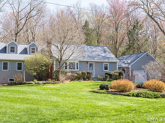 2nd image of 44 Reed Road