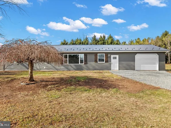 1228 Matamoras Rd, Halifax, PA 17032
