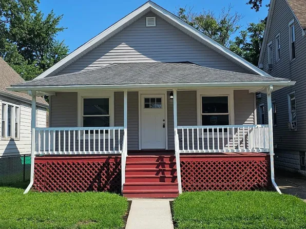 829 Becker St, Hammond, IN 46320