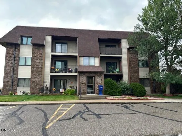 2715 Gateway Ave Unit 12, Bismarck, ND 58503