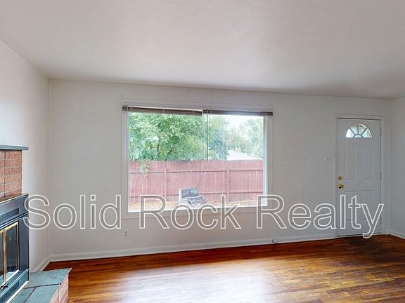 3rd image of 513 W Uintah St Unit 1