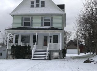 707 Prospect Ave, Sault Sainte Marie, MI 49783