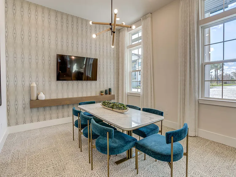Alton Serenoa — Photo 15