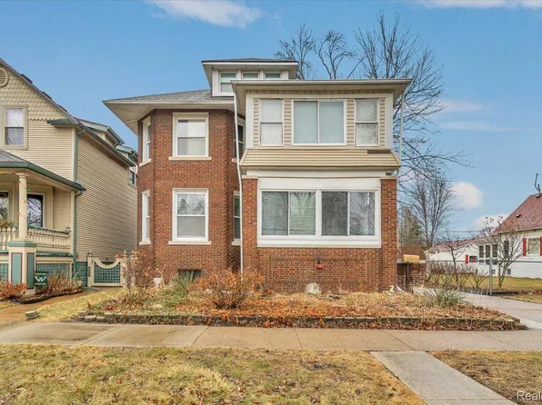 428 Vinewood St, Wyandotte, MI 48192