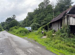 Tbd Hurricane Creek Rd, Vansant, VA 24656