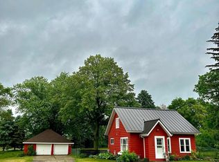 1130 S Main St, Cedar Grove, WI 53013