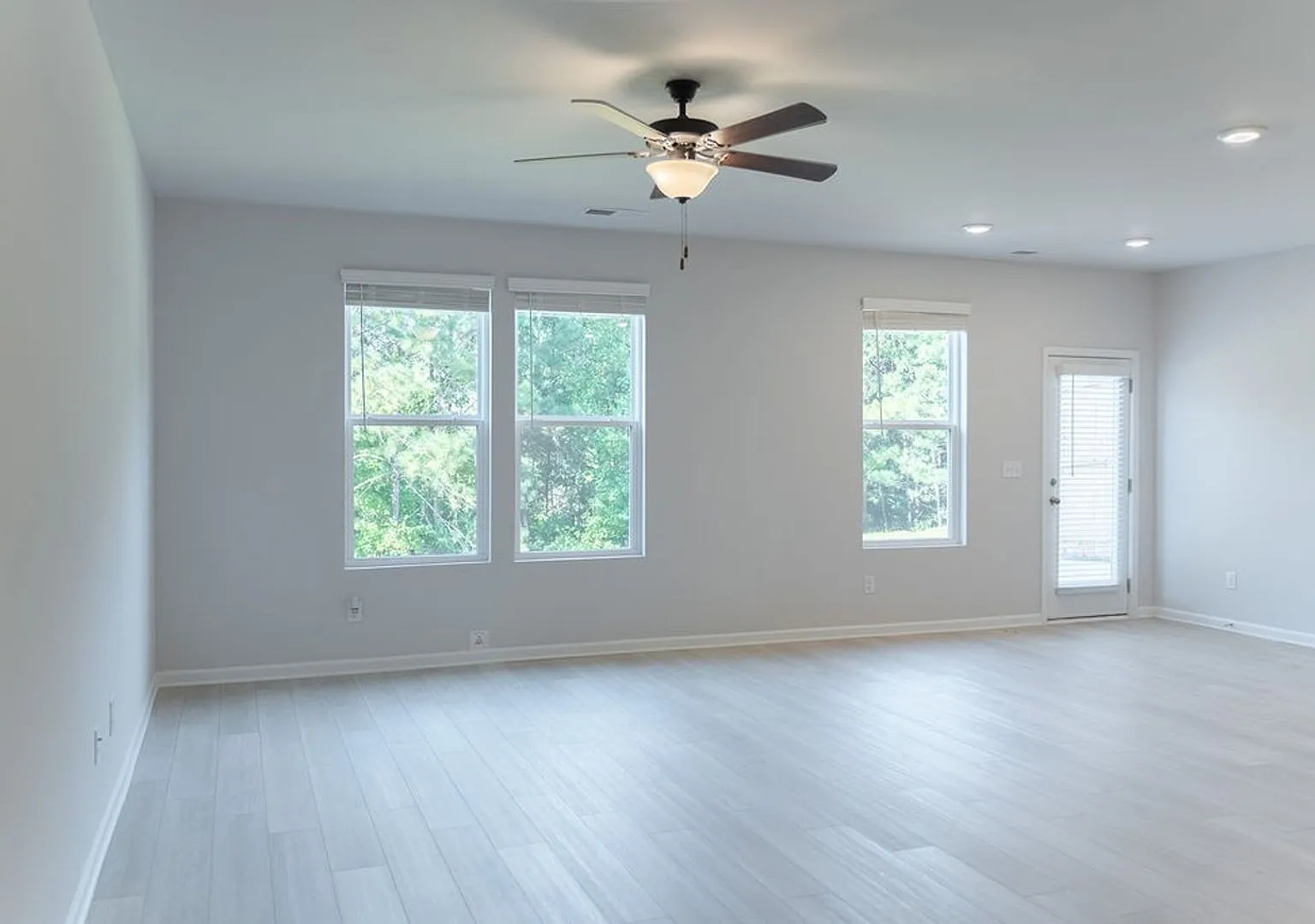 Modern Construction 3 Bedroom Townhome In Opelika *First Month Free!* — Photo 2
