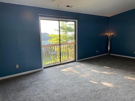 4th image of 9595 Cornell Ln