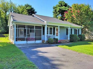 1108 Tanyard Dr, Tappahannock, VA 22560