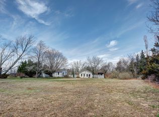 207 Head Of Pond Rd, Water Mill, NY 11976