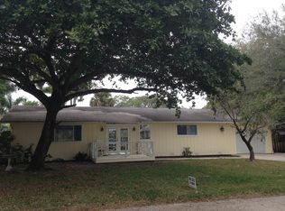 920 Altadena Dr, Fort Myers, FL 33919