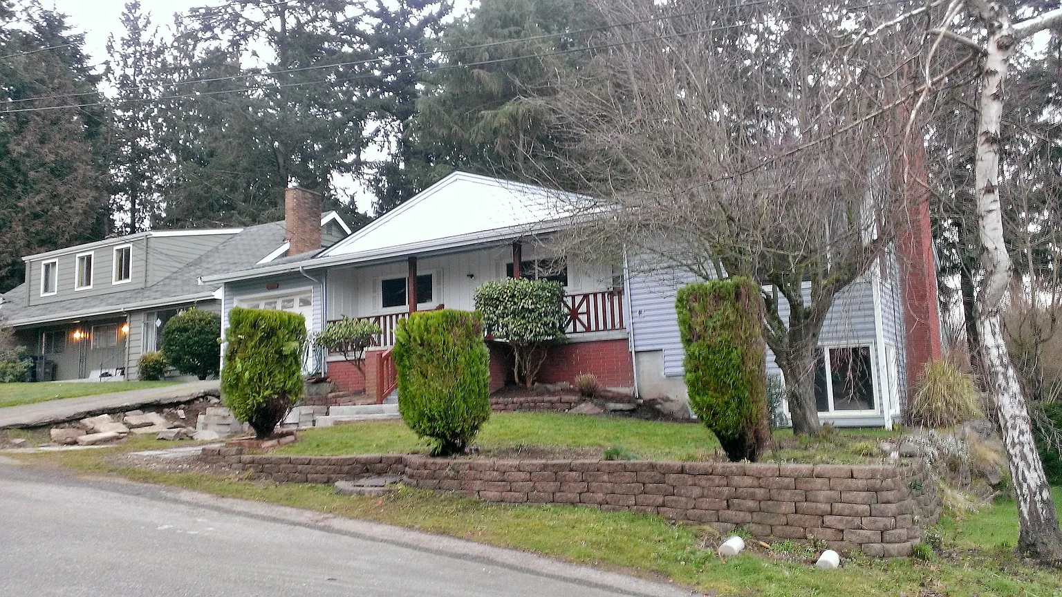 12920 74th Ave S photo 1