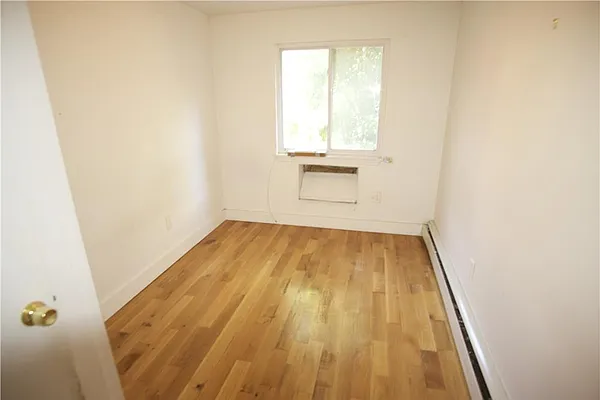 Rented by R New York | media 16