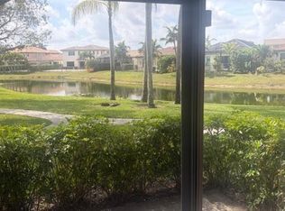 (Undisclosed Address), Hollywood, FL 33025