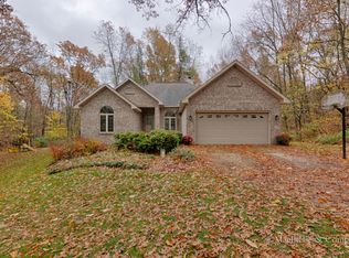 5180 Brookestone Dr NE, Rockford, MI 49341