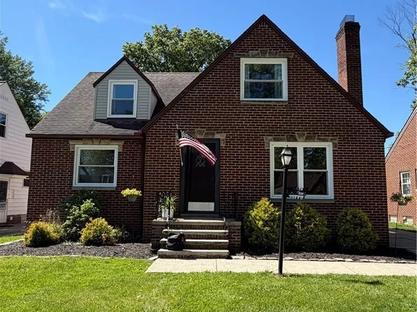 21779 Eaton Rd, Fairview Park, OH 44126