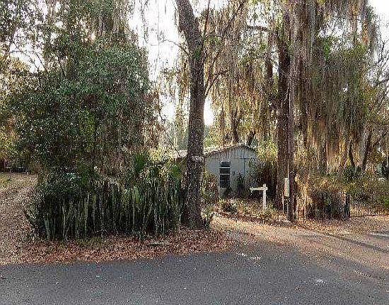 2nd image of 9080 Hickory Walk
