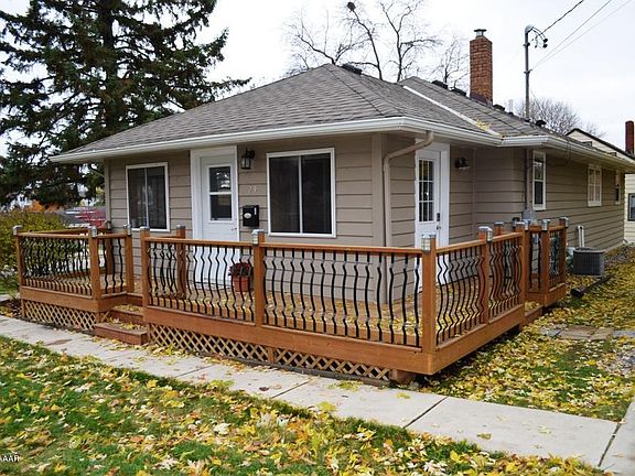 4th image of 29 6th Ave NE