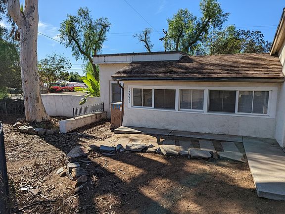 2nd image of 2221 Suncrest Blvd