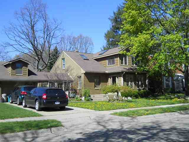 1st image of 23071 Sherman St