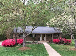 6124 Farrior Dr, Clemmons, NC 27012