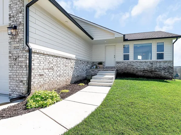 2322 S Hickory Creek St, Wichita, KS 67235